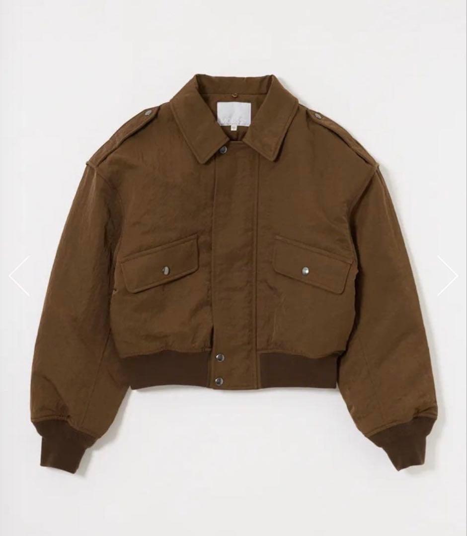 新品未使用タグ付き　MOUSSY　F/FUR COLLAR CROP ブルゾン