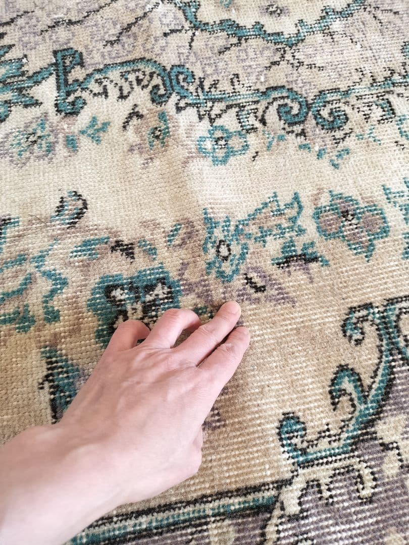 クリームベージュとパープル味グレー　トルコラグ　石田ゆり子さんNo.712