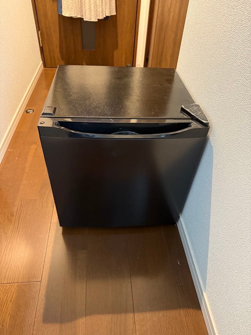 【美品】冷凍庫 JR031ML01GM（2022年製）前開き・30L