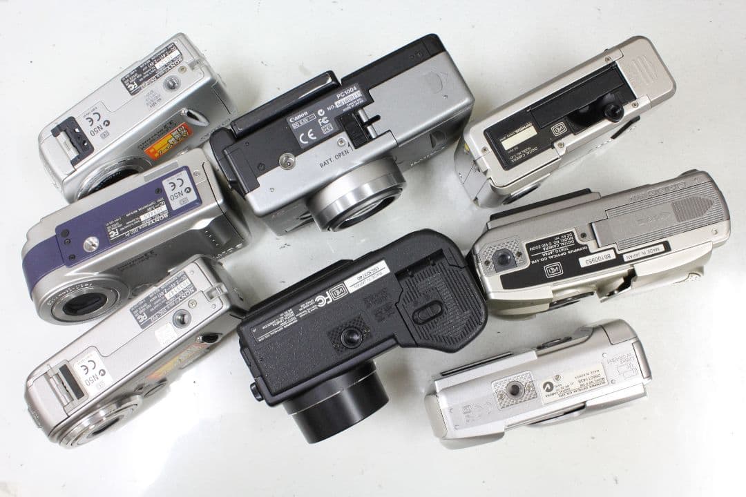 デジタルカメラ ８台 ジャンク品 Canon SONY OLYMPUS