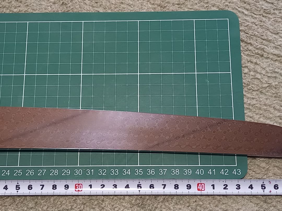 あ*ん様 コアレス　ダマスカス　先丸　柳刃　包丁　黒檀柄　尺一　330