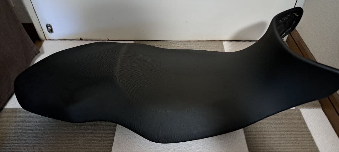 1/18まで限定値下げ F900R 純正 ローシート