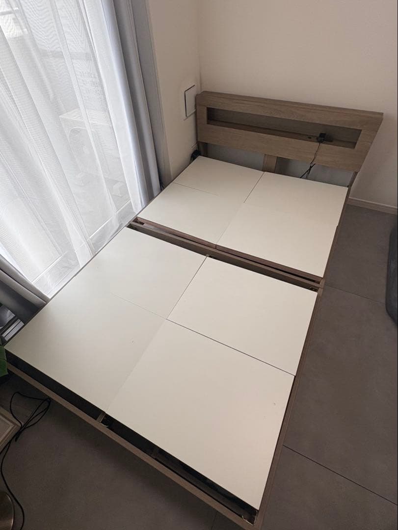 RASIK セミダブルベッドフレーム