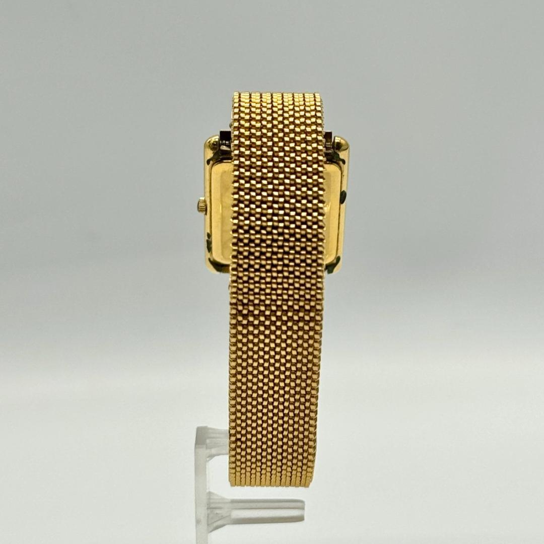 稼働品 GUCCI グッチ 腕時計 ゴールド文字盤 クォーツ ２針 4200M