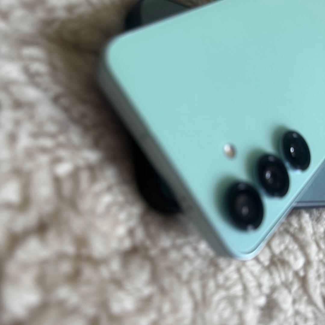 美品　GALAXY s25 国内版　おサイフケータイ