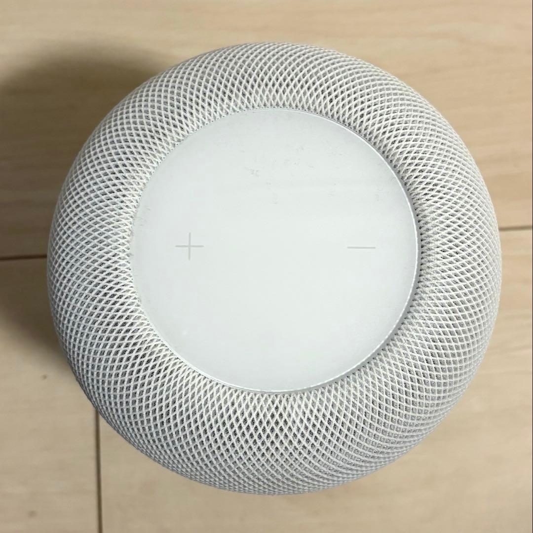 【超美品】Apple Pod (第２世代) ホワイト MQJ83J/A