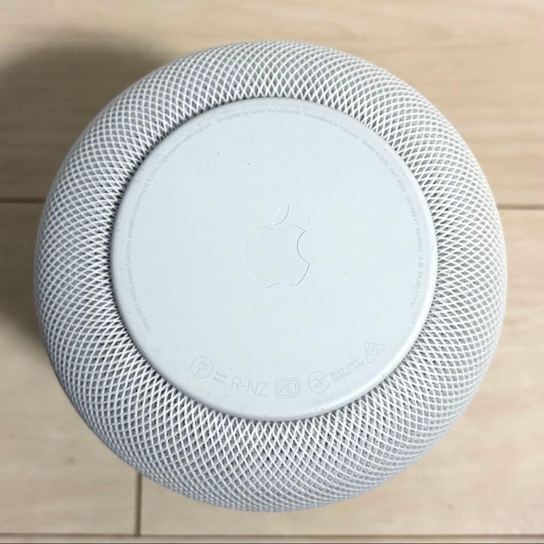 【超美品】Apple Pod (第２世代) ホワイト MQJ83J/A