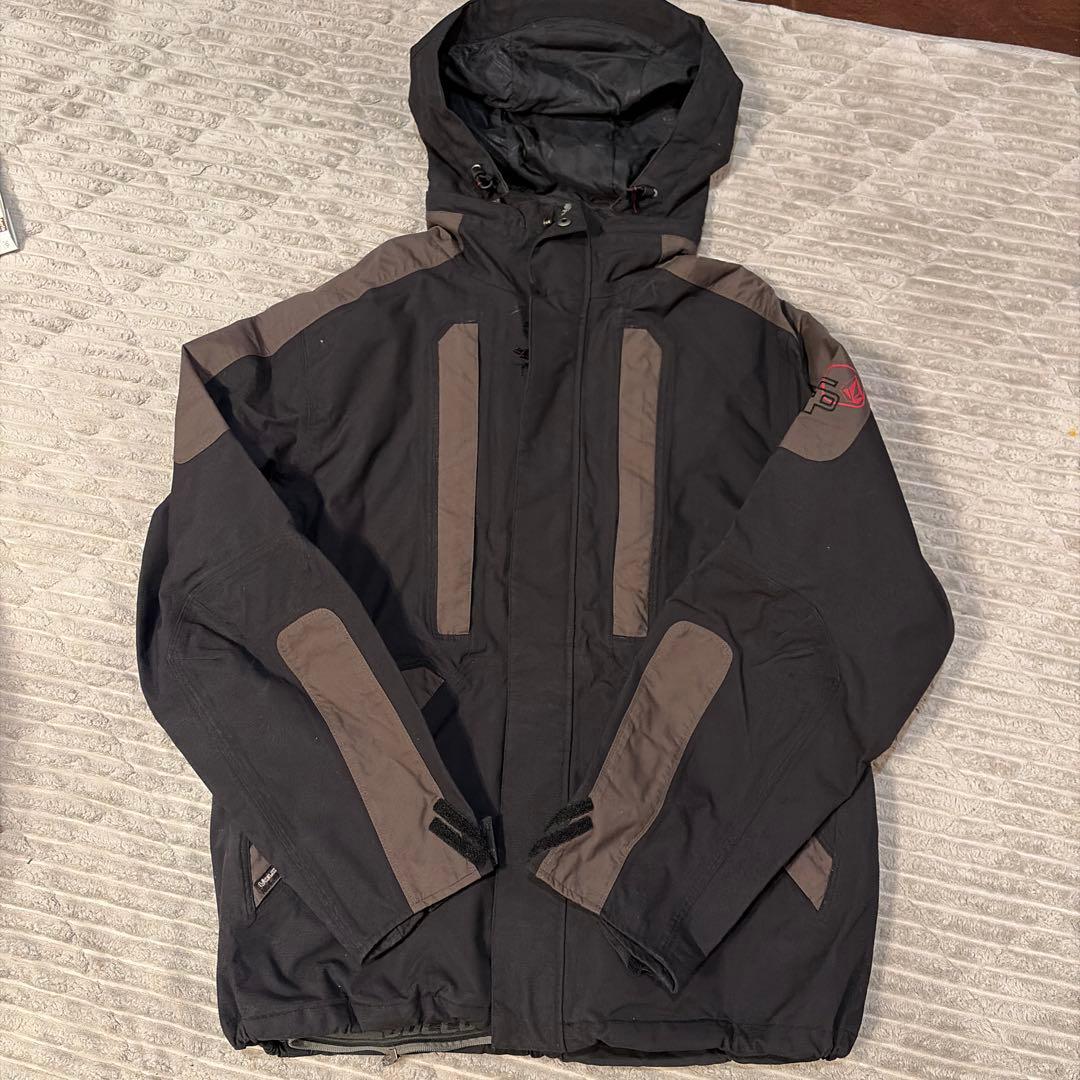 VOLCOMスノーボードウェア上下セットブラック/ブラウンM