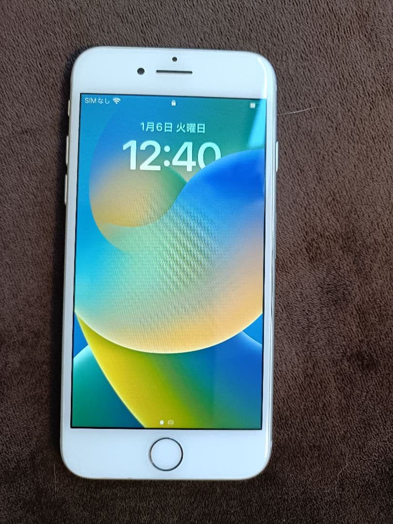 Apple iPhone8 64G 本体