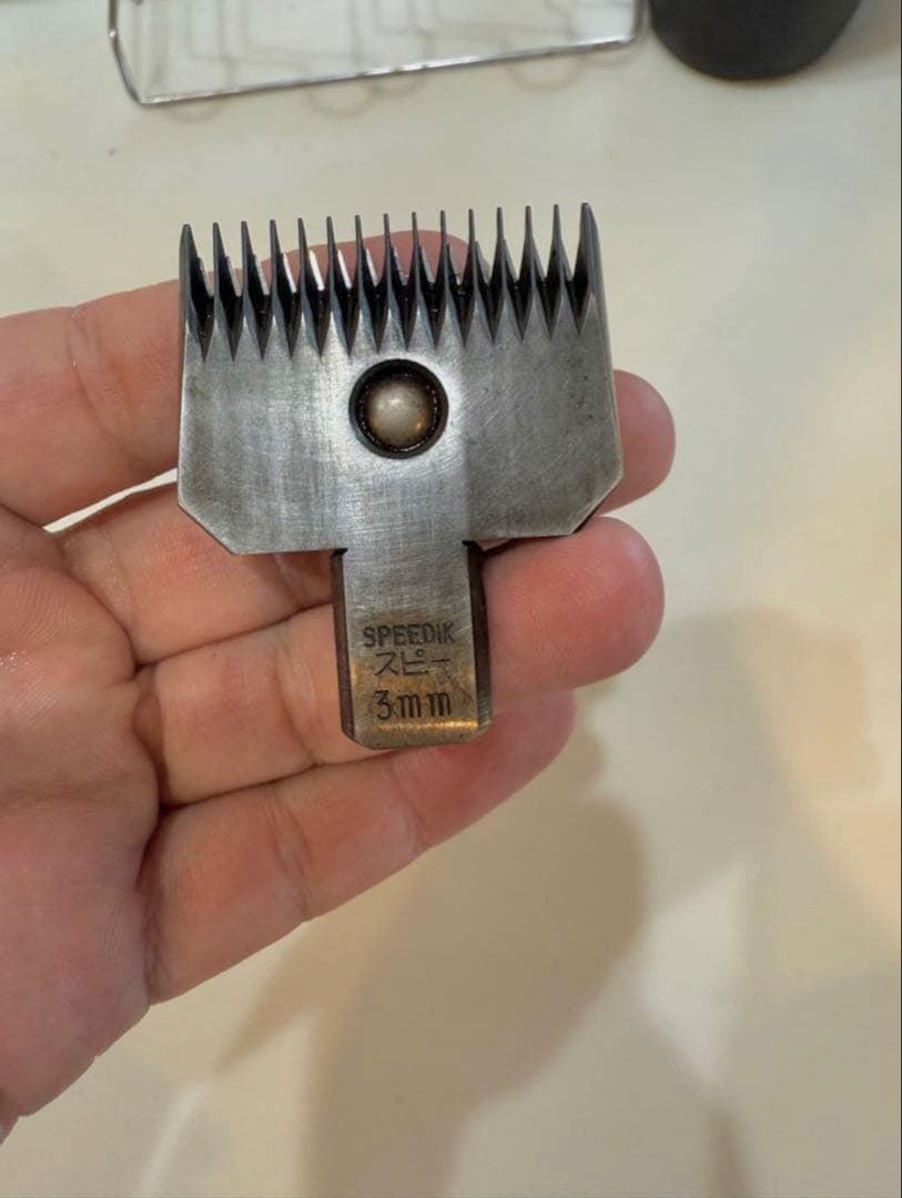 SPEEDIK DC-6 電動バリカン　バリカン刃8個セット♪