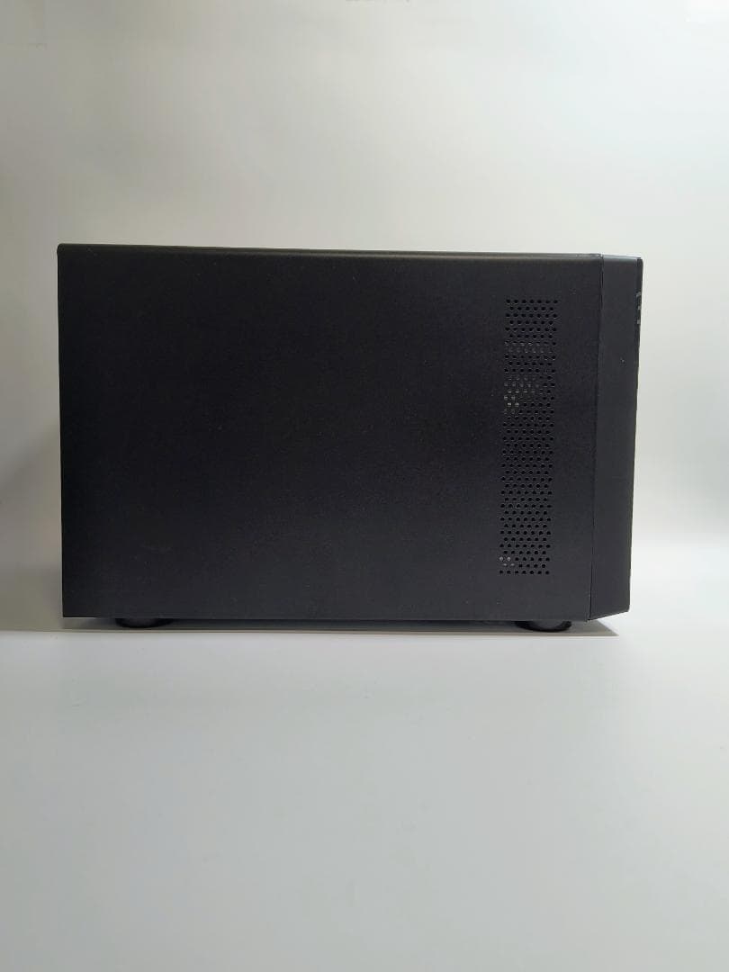 QNAP NAS TS-473 4ベイ　メモリ42GB