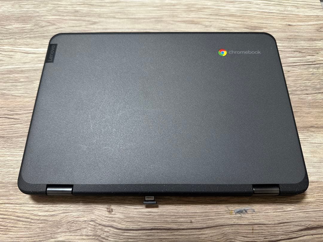 Lenovo 300e Chromebook Gen 3 本体