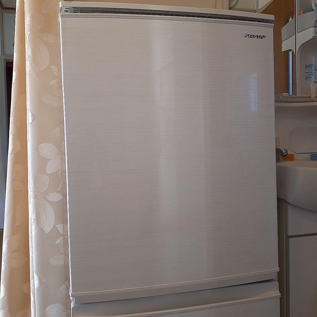 シャープ　ホワイト 2ドア冷蔵庫
