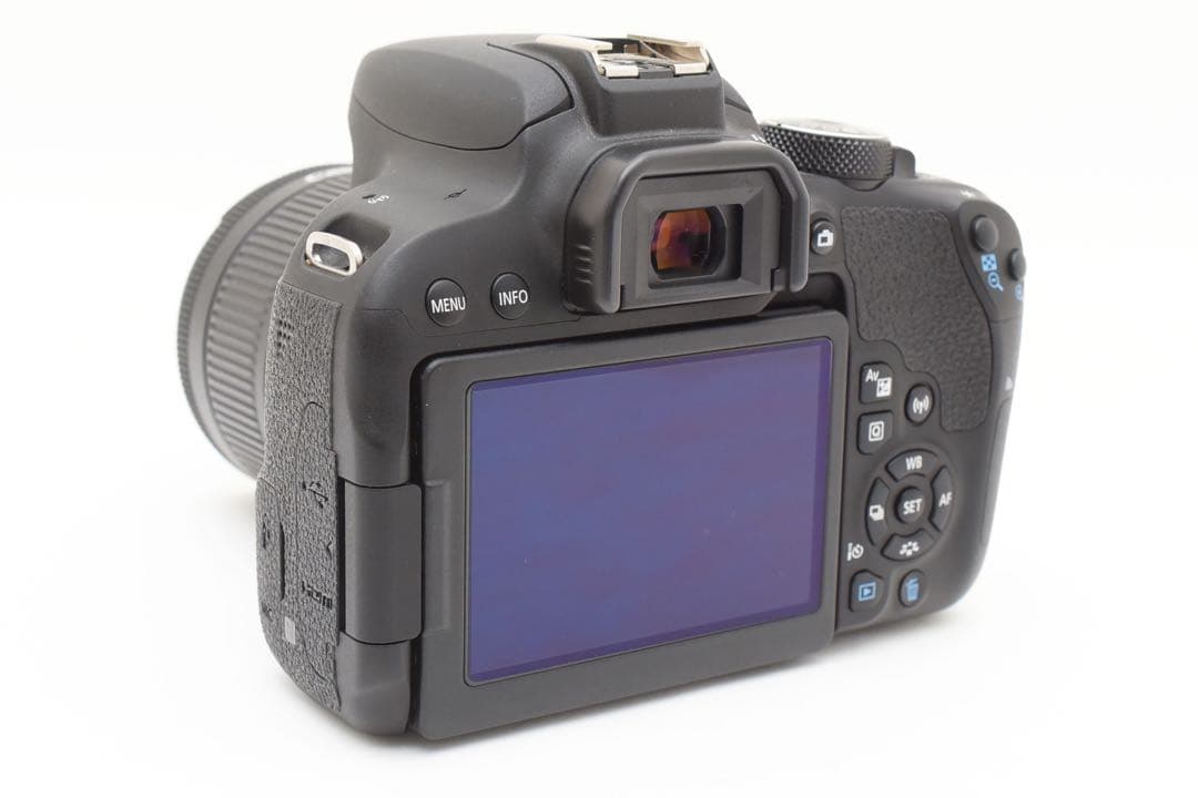 極美品　CANON EOS Kiss X9i ダブルズームセットWi-Fi搭載