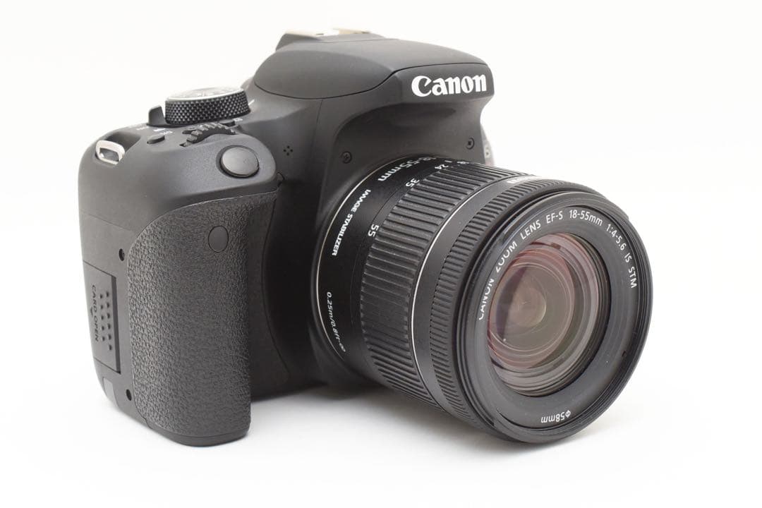 極美品　CANON EOS Kiss X9i ダブルズームセットWi-Fi搭載