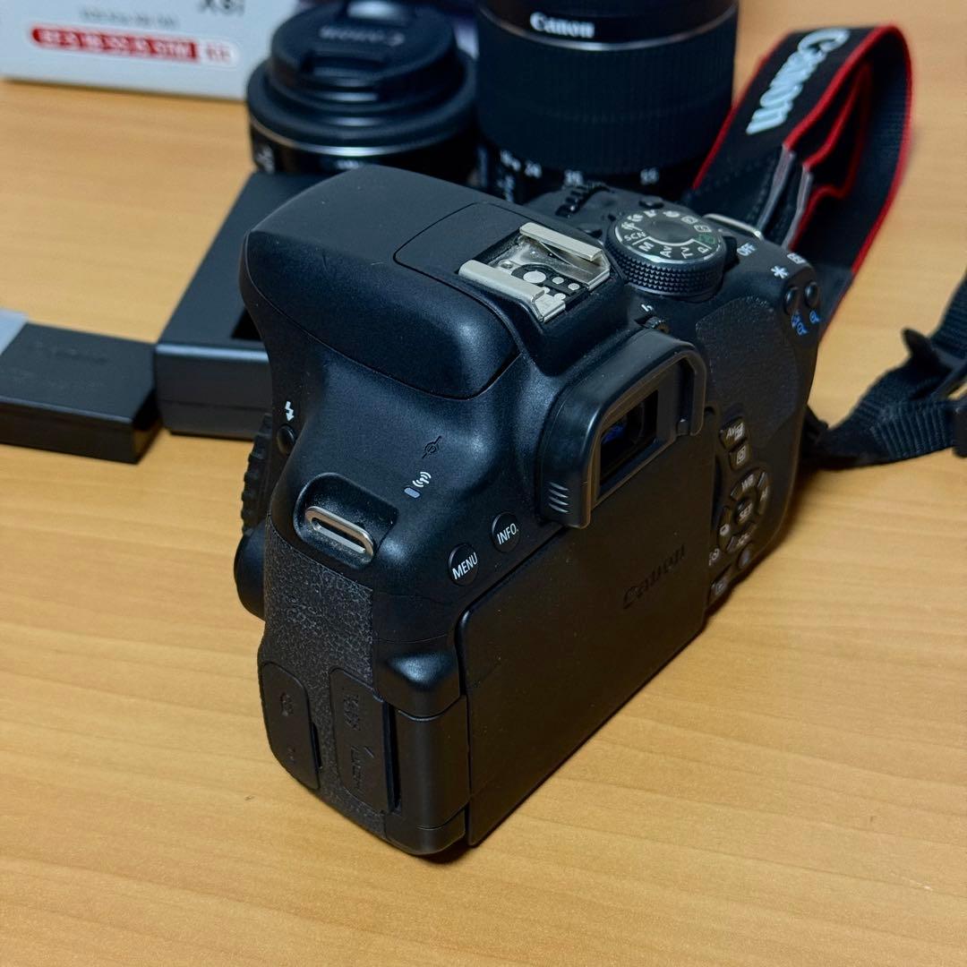 Canon EOS Kiss x8i パンケーキレンズセット