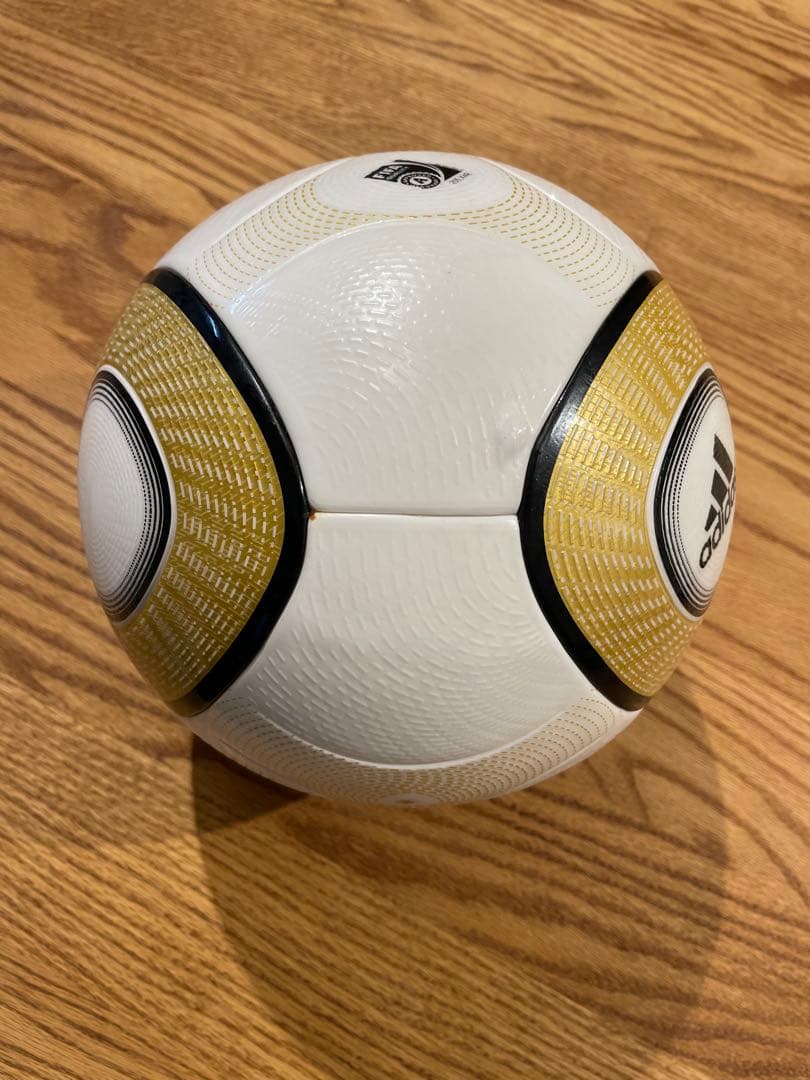 【最終値下げ】adidas Jabulani サッカーボール サイズ5