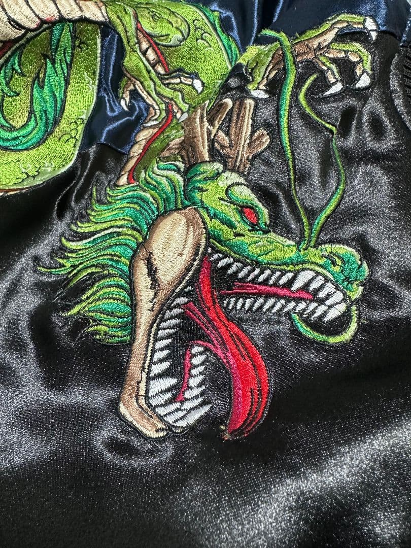 未使用 [世界28着限定] ドラゴンボール BROLY GOGETA スカジャン