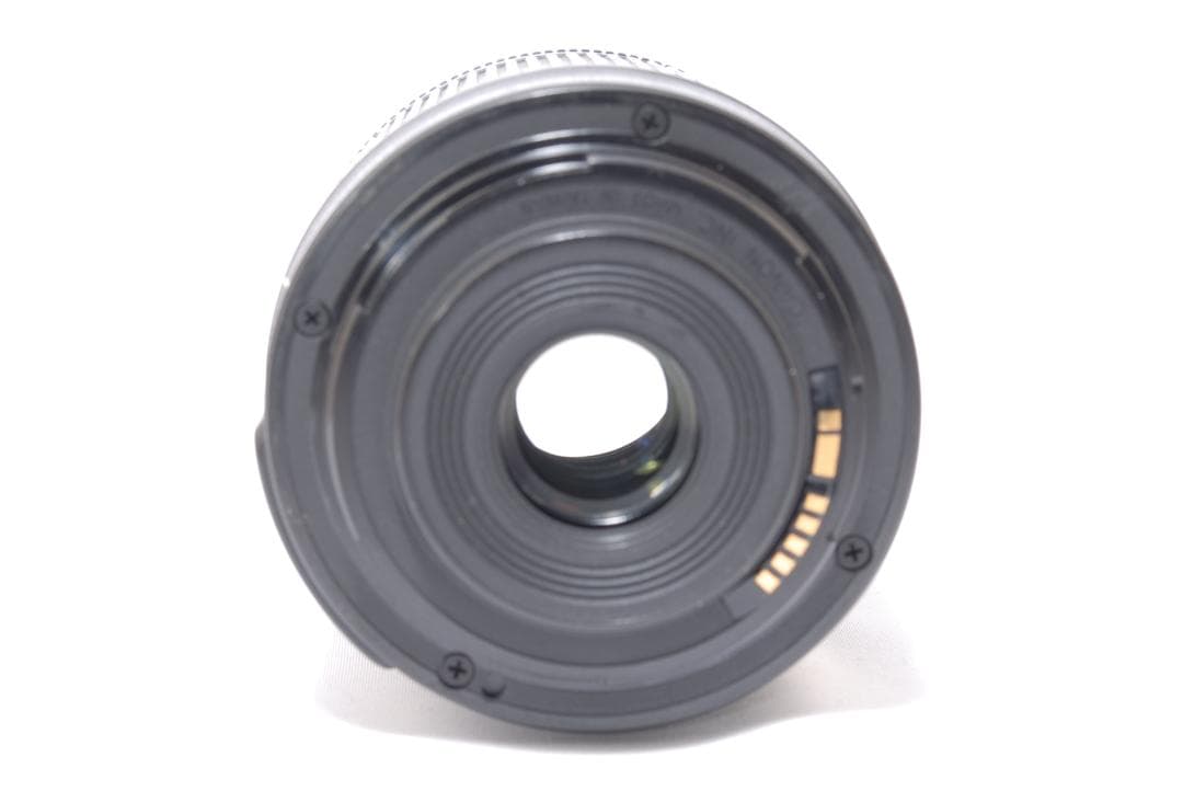 ✨軽量　すぐに始めれる　Canon Kiss X7標準レンズセット