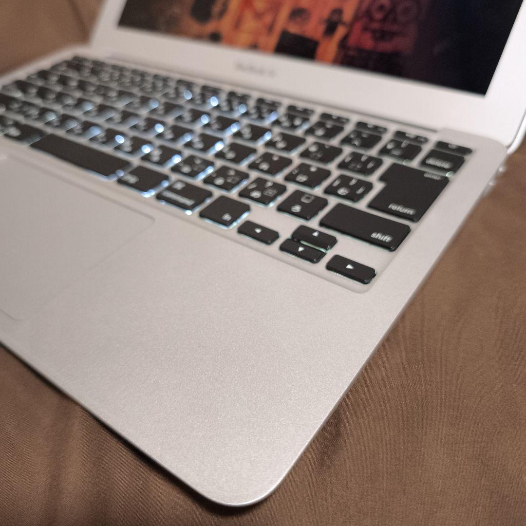 MacBook本体 MacBook Air 11 2013 | i7 | 8GB | 256GB