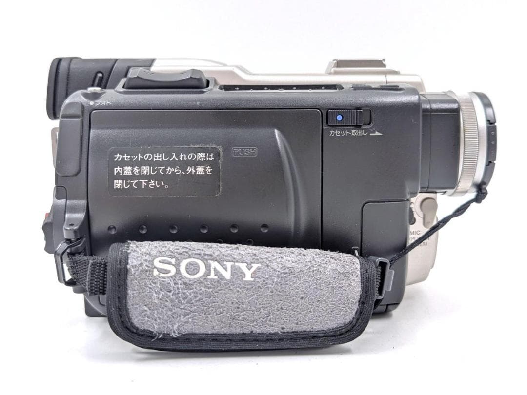 miniDVのダビングに！ SONY ビデオカメラ DCR-TRV9 01