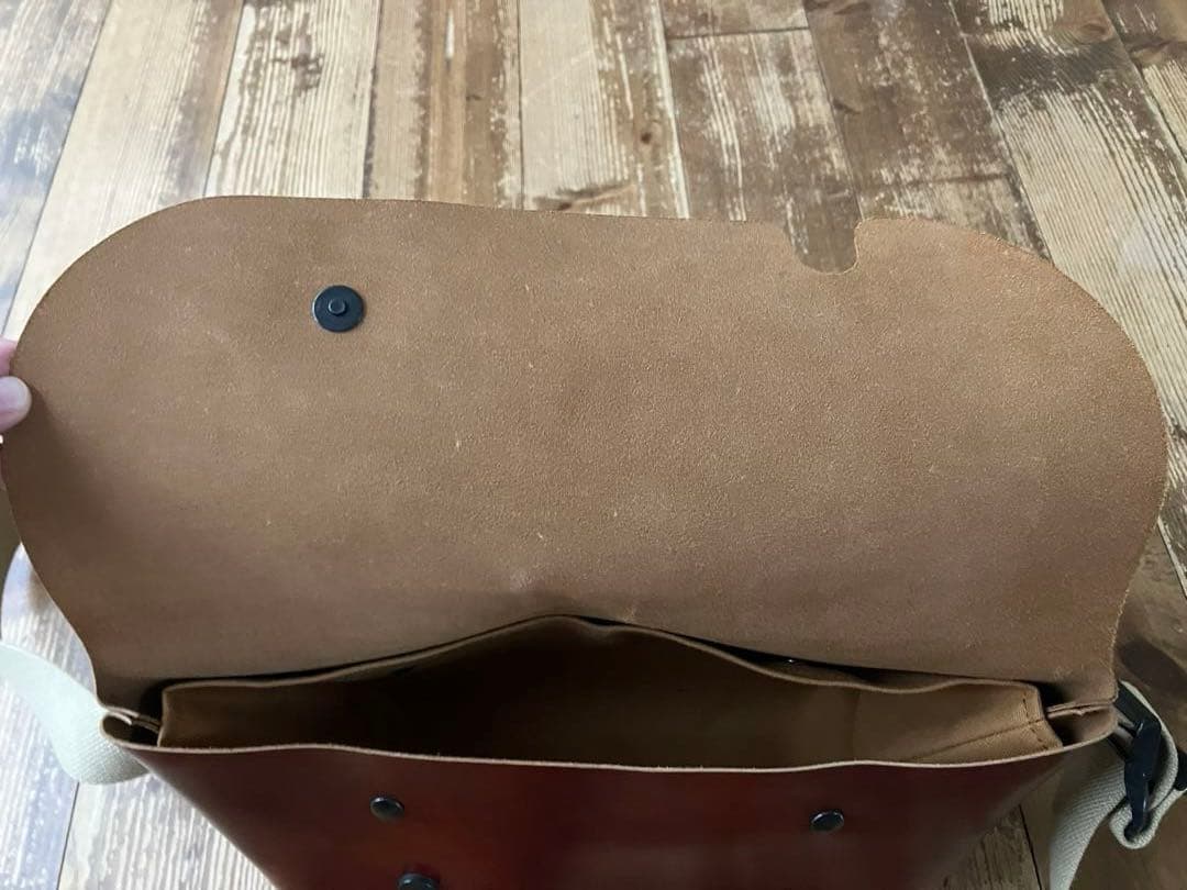 Uni&coユニ&コー メッセンジャーバッグ 茶色 キャメル 超美品