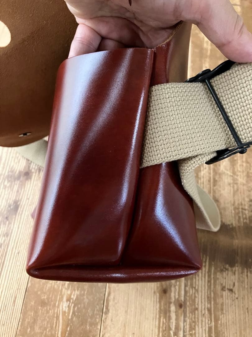 Uni&coユニ&コー メッセンジャーバッグ 茶色 キャメル 超美品