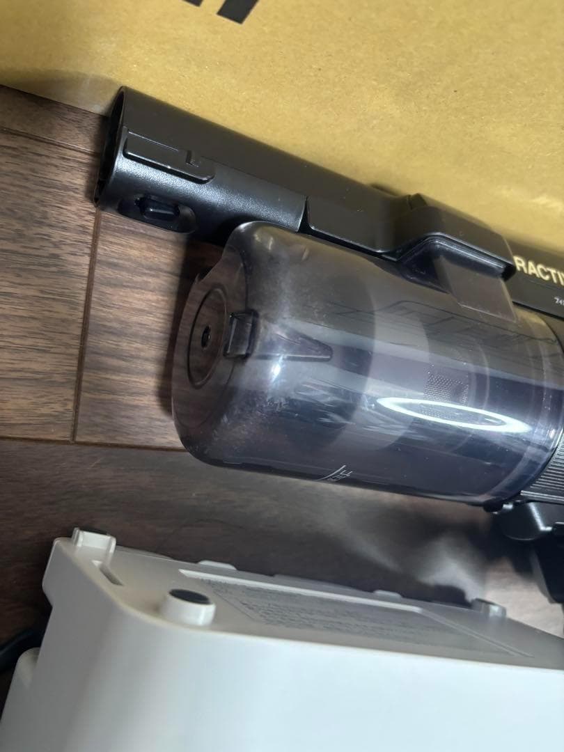 ほぼ未使用✨ SHARP コードレス RACTIVE Air EC-FR7-B