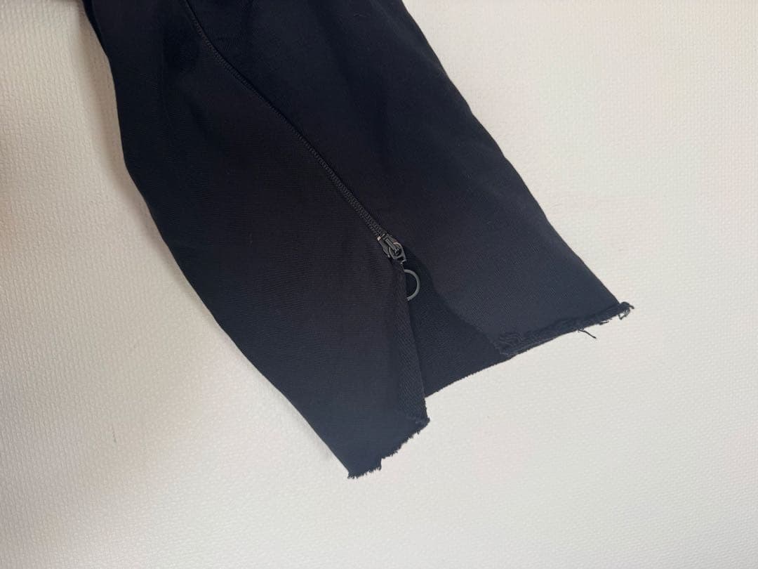 【OFF WHITE 】ダイアゴナルファイヤーハンド パーカー フーディー