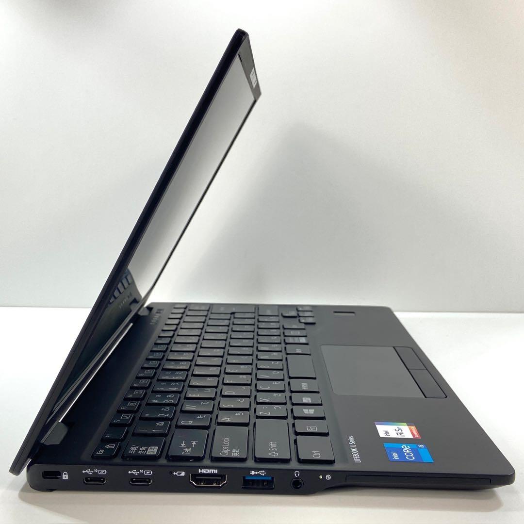 ★特大バッテリー★ 軽量モデル 2021年製 第11世代i5 富士通 F33