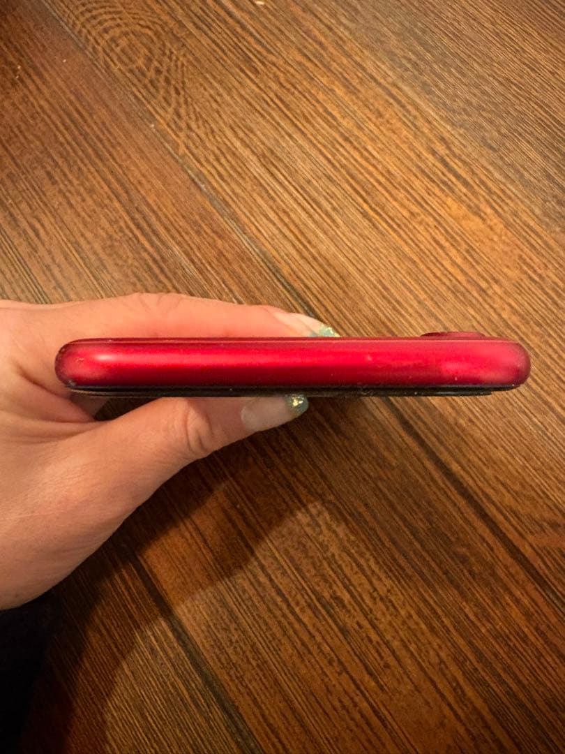 完動 美品iPhone 8 RED 64G