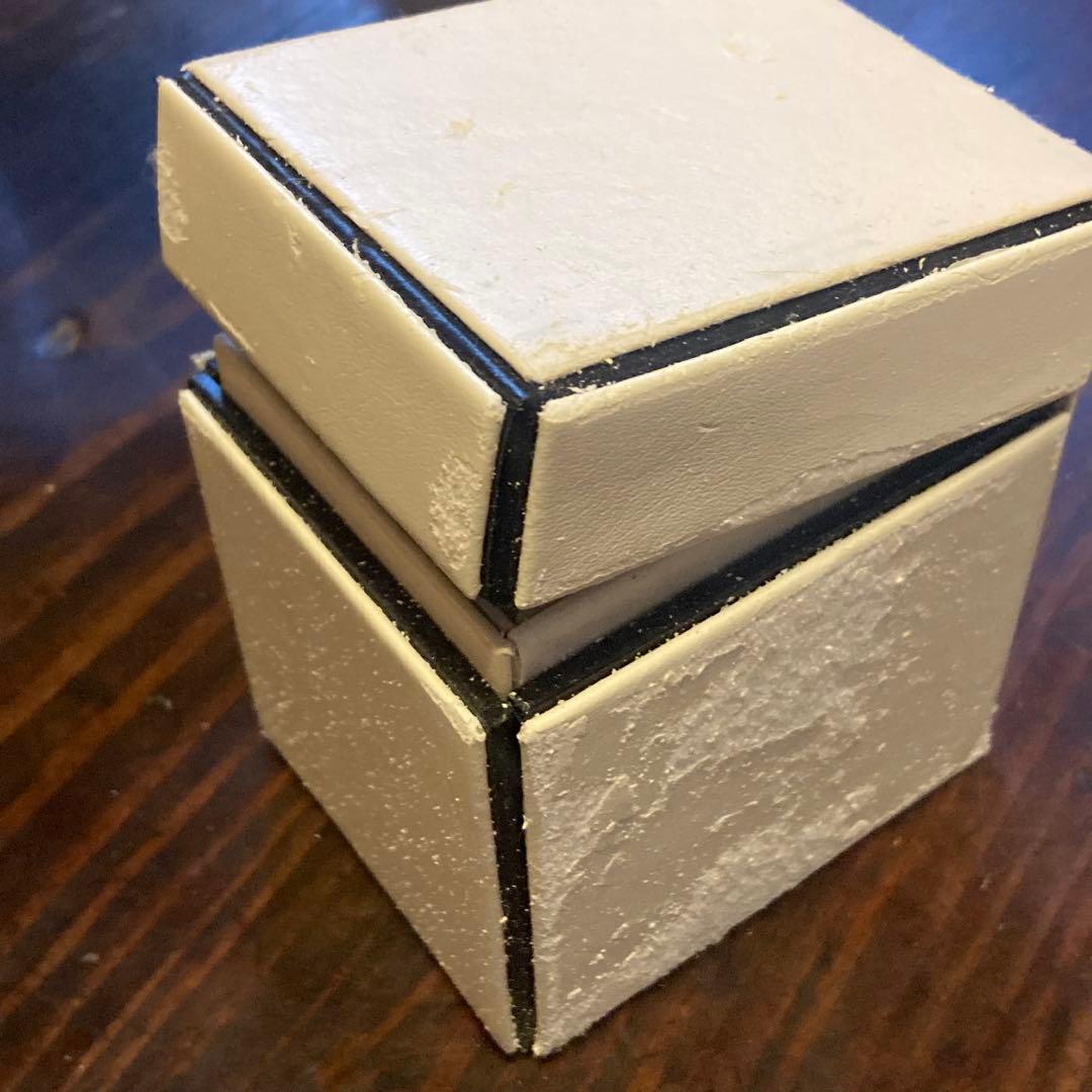 CHANEL シャネル　時計　クォーツ　マトラッセ　ステン　シルバー　レディース