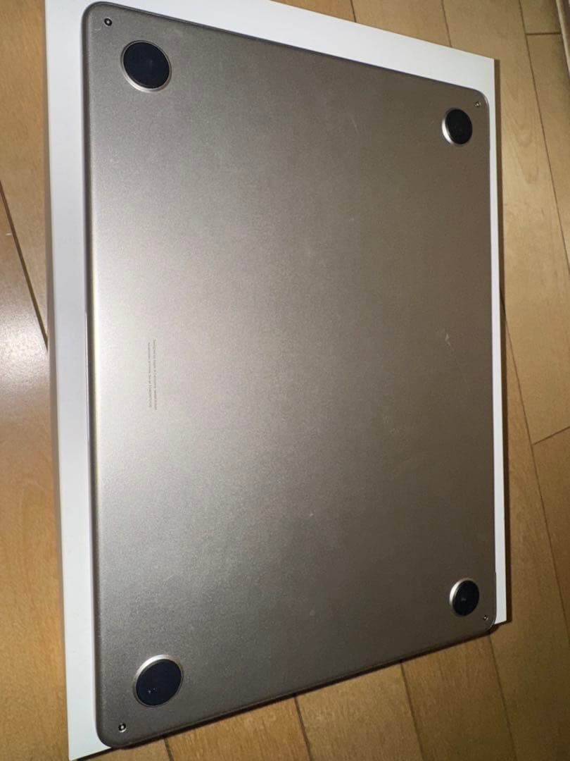 MacBook Air M2 スターライト