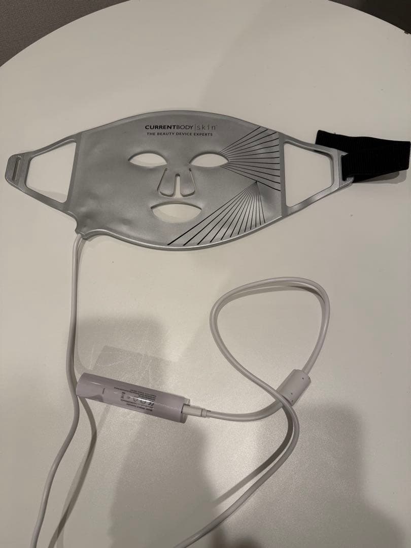 カレントボディ currentbody LEDセラピーマスク パック 付属品あり