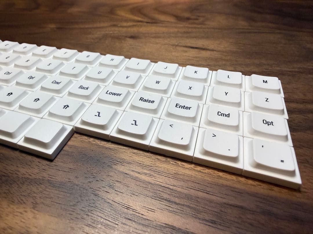 れ*ん様 Cornix LP 無線分割キーボード + 追加キーキャップ