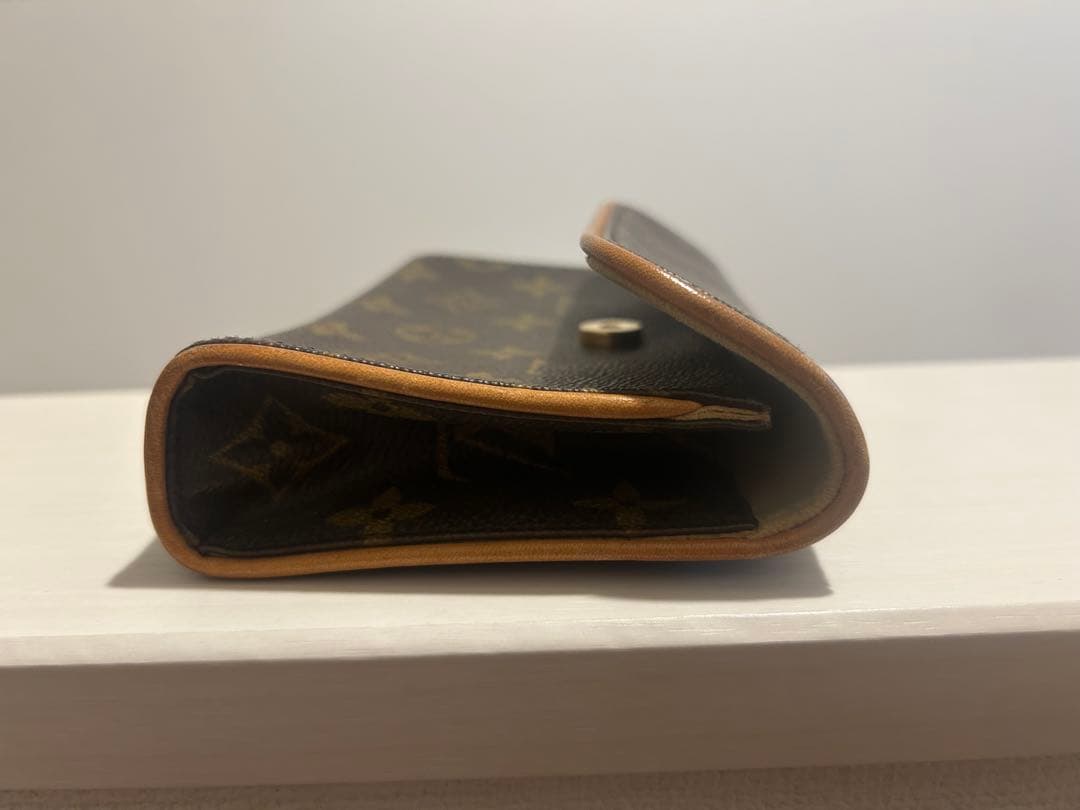 Louis Vuitton モノグラム　ウエストポーチ