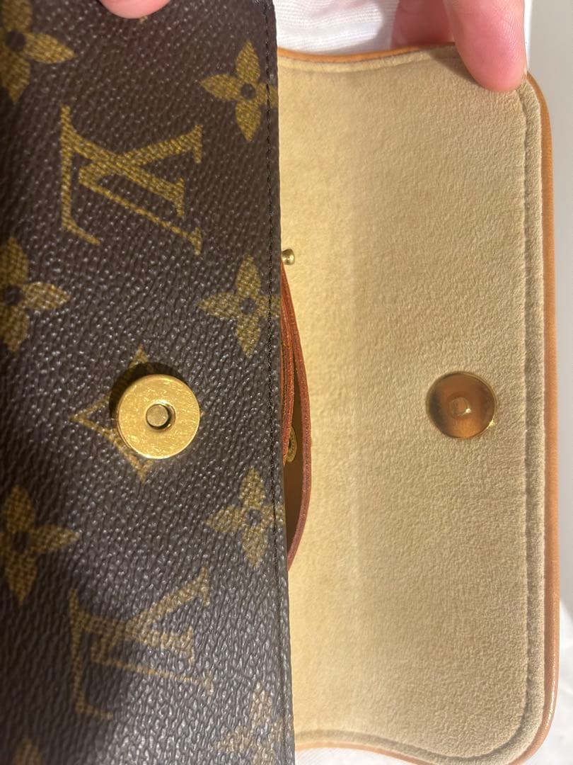 Louis Vuitton モノグラム　ウエストポーチ