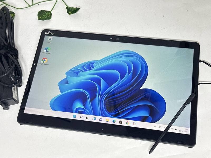 i5搭載タブレット!!ARROWS Tab Q738/SB i5:8世代搭載