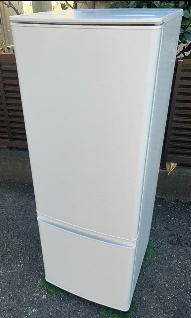 三菱冷凍冷蔵庫168L低温ケース静音設計LED照明自動霜取り機能付き2020年製