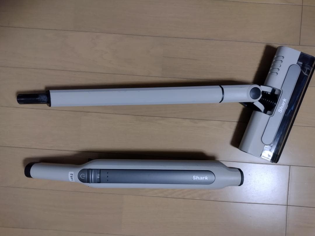 シャーク★コードレスクリーナー★CS120J★バッテリー新品と大差なし★1