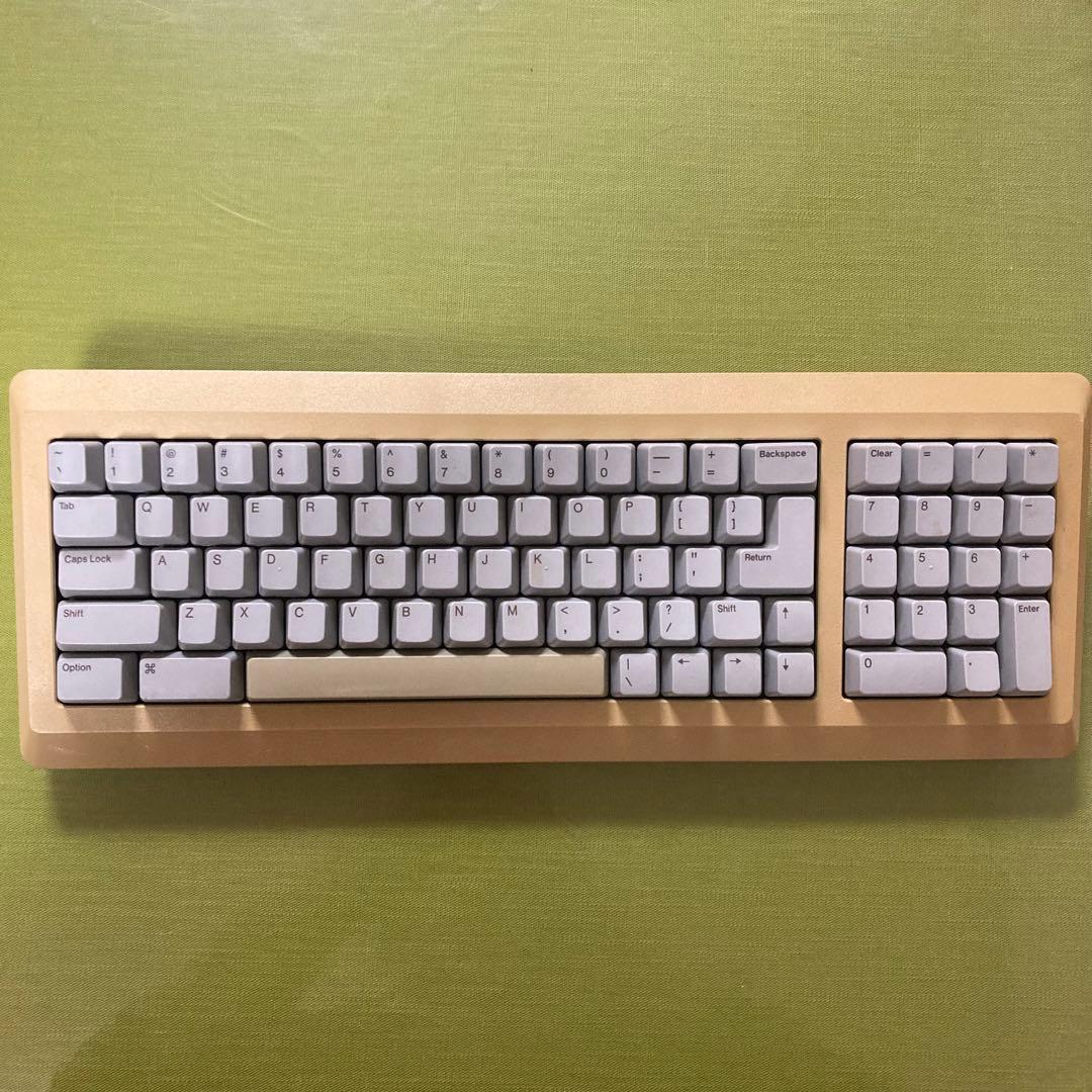 日本製Mactintosh Plus,128k,512kキーボード
