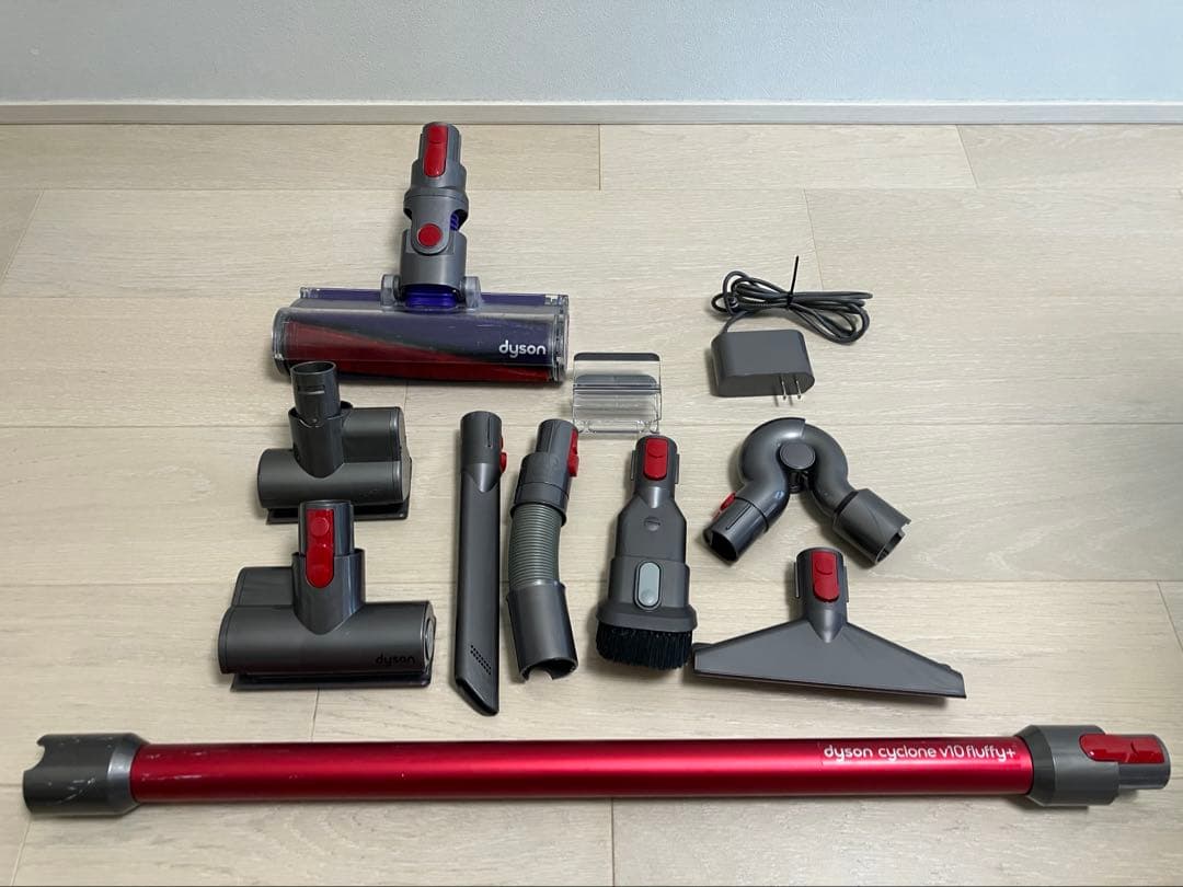 Dyson Cyclone V10 Fluffy ダイソン ※ヘッドのみジャンク