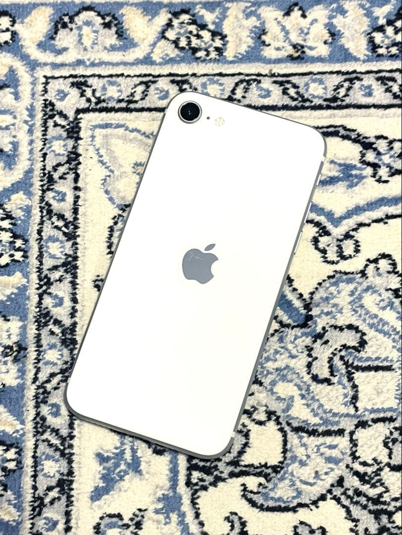 iPhoneSE 第2世代 64GB / SIMフリー