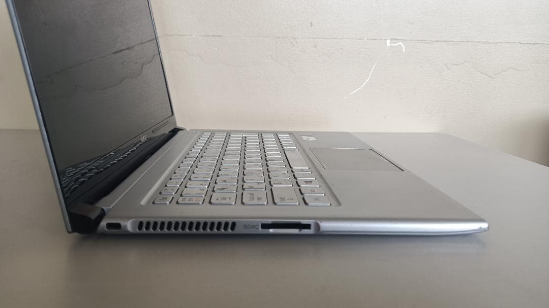 ⭐ノートパソコンNEC Ultrabook 極薄極軽 Core i5 高速SSD