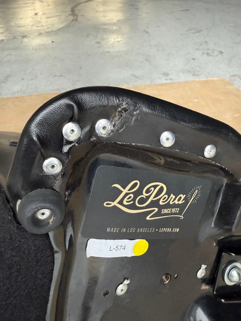 おすし　LePera ラペラ　シート シグネーチャーⅡ