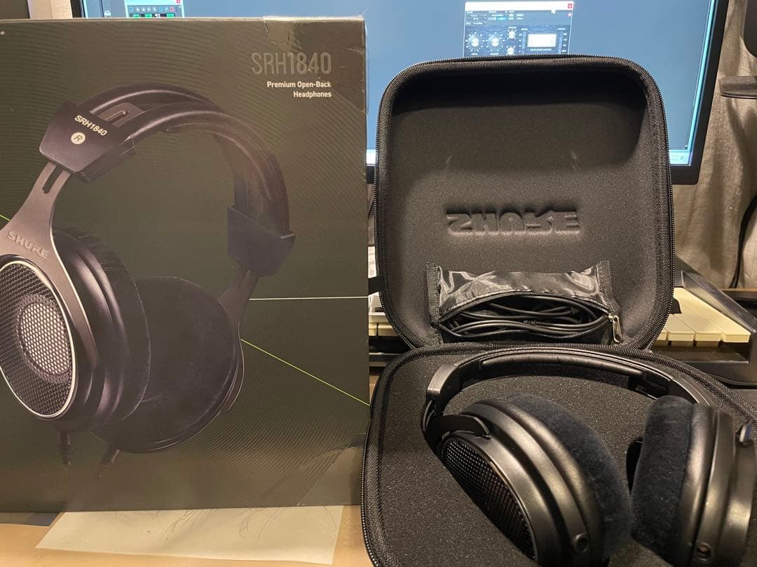 ヘッドホン SHURE SRH1840