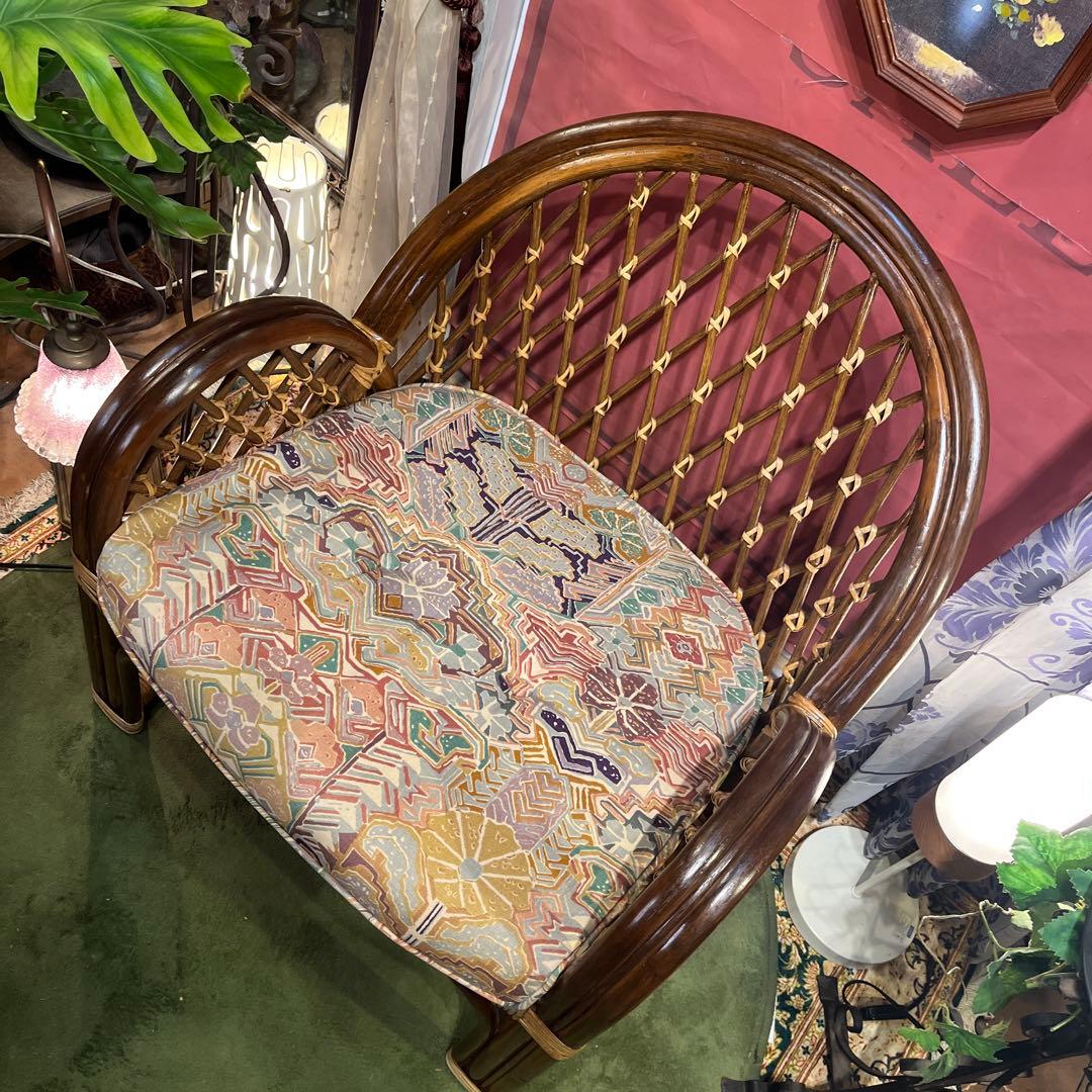 ペコ　ヴィンテージ 横浜Kazama 高級ラタン　軽量　アームチェア