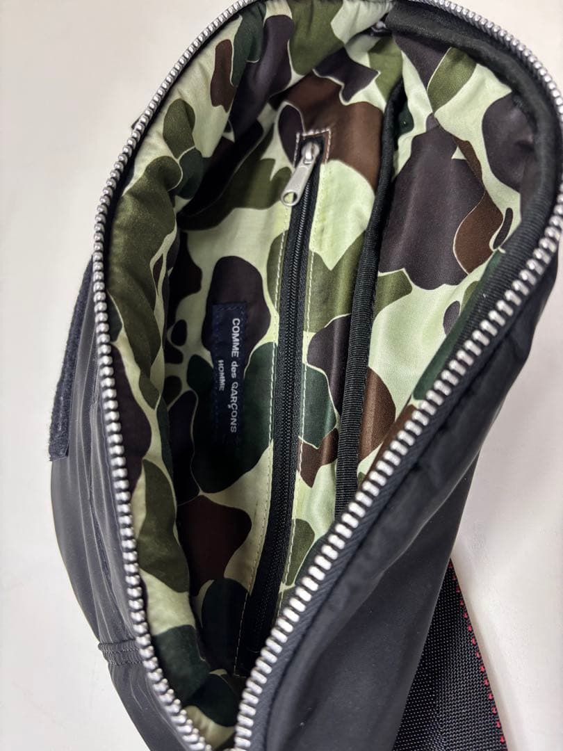 COMME des GARCONS HOMME 中綿入り ウエストポーチ 迷彩柄