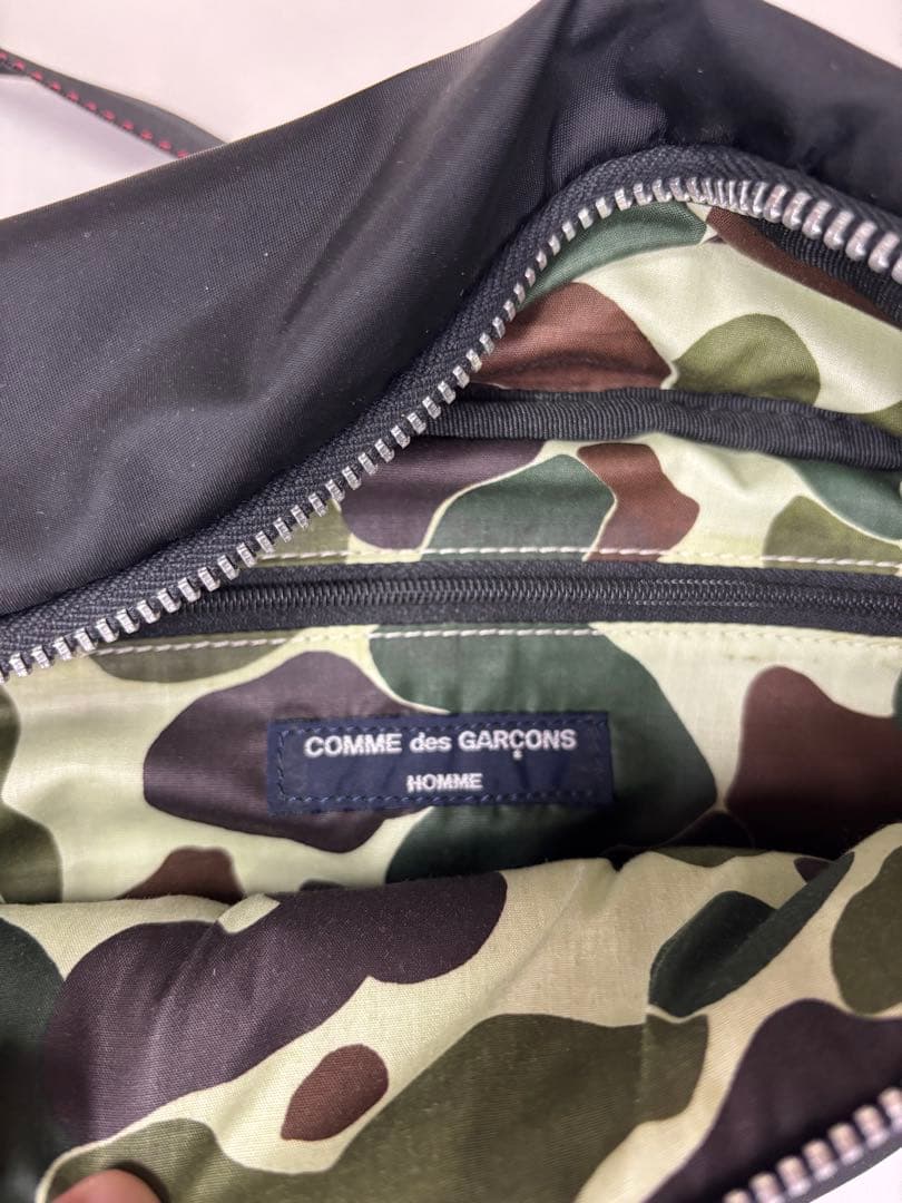 COMME des GARCONS HOMME 中綿入り ウエストポーチ 迷彩柄