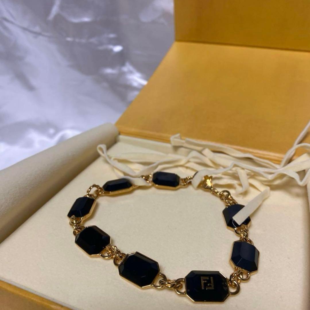 fendi オニキス　ブレスレット